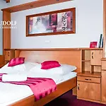 Rudolf Hotel 3*